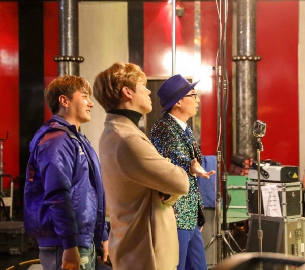 ‘사랑의 재개발’ 뮤직비디오 촬영현장 왼쪽부터 후니, 용이, 유산슬